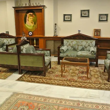 Saba Hotel