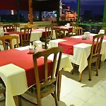 Saba Hotel 3*