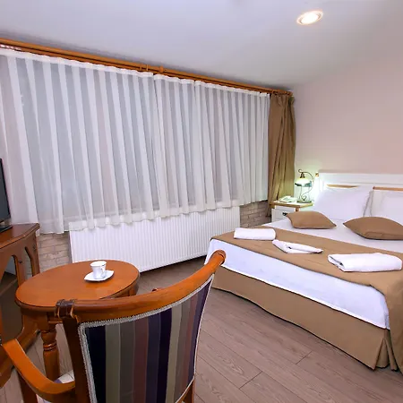 Hotell Saba 3*